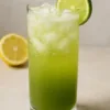 Matcha Fizz osvěžující nealkoholický drink s limetkou